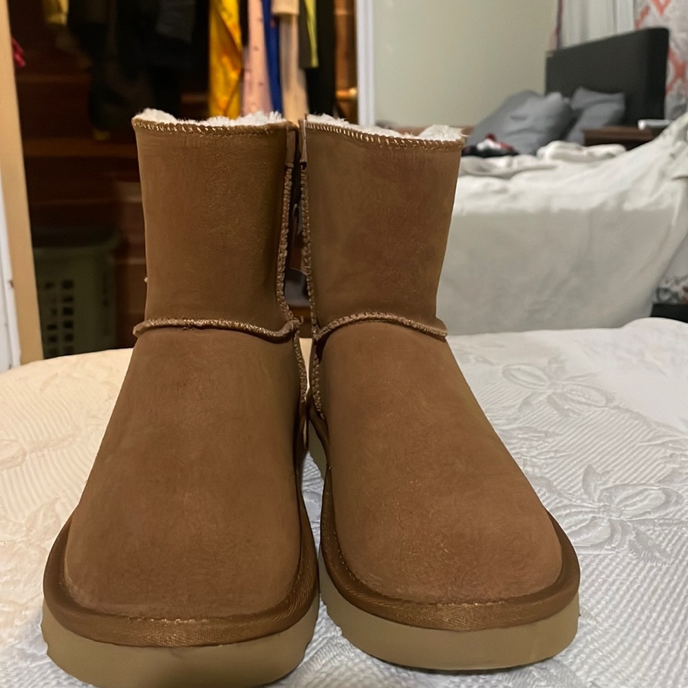 Bailey uggs 2